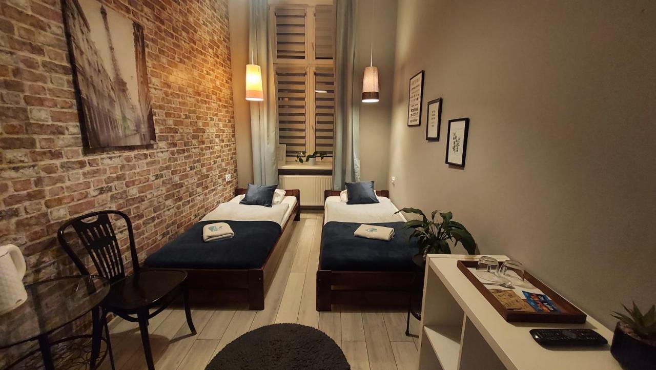Deja Vu Hostel Warsaw Ngoại thất bức ảnh