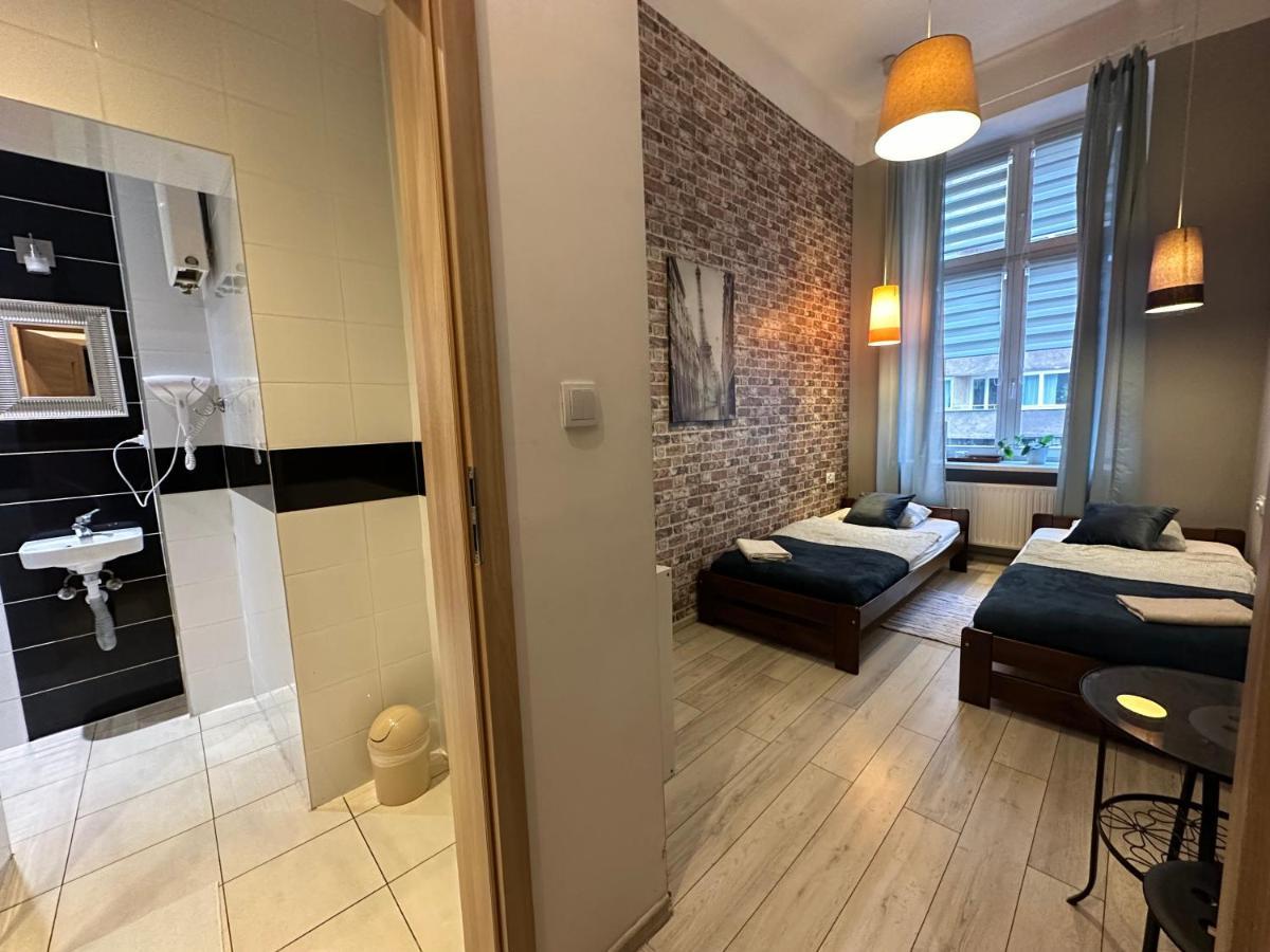 Deja Vu Hostel Warsaw Ngoại thất bức ảnh