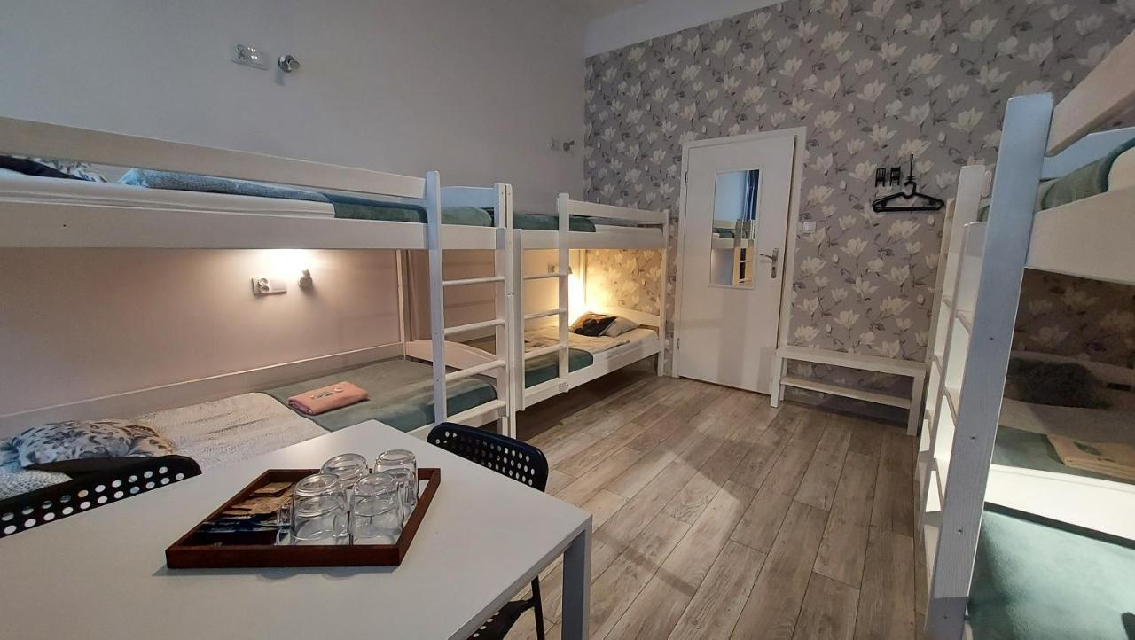 Deja Vu Hostel Warsaw Ngoại thất bức ảnh