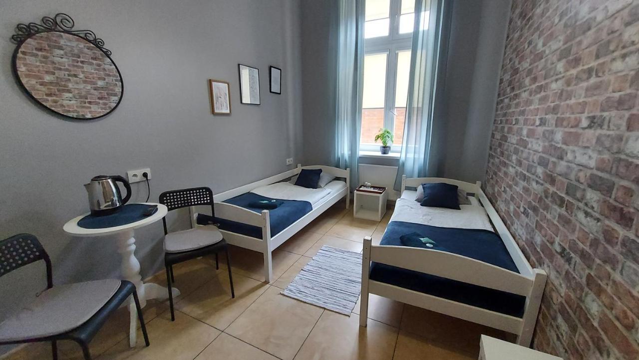 Deja Vu Hostel Warsaw Ngoại thất bức ảnh