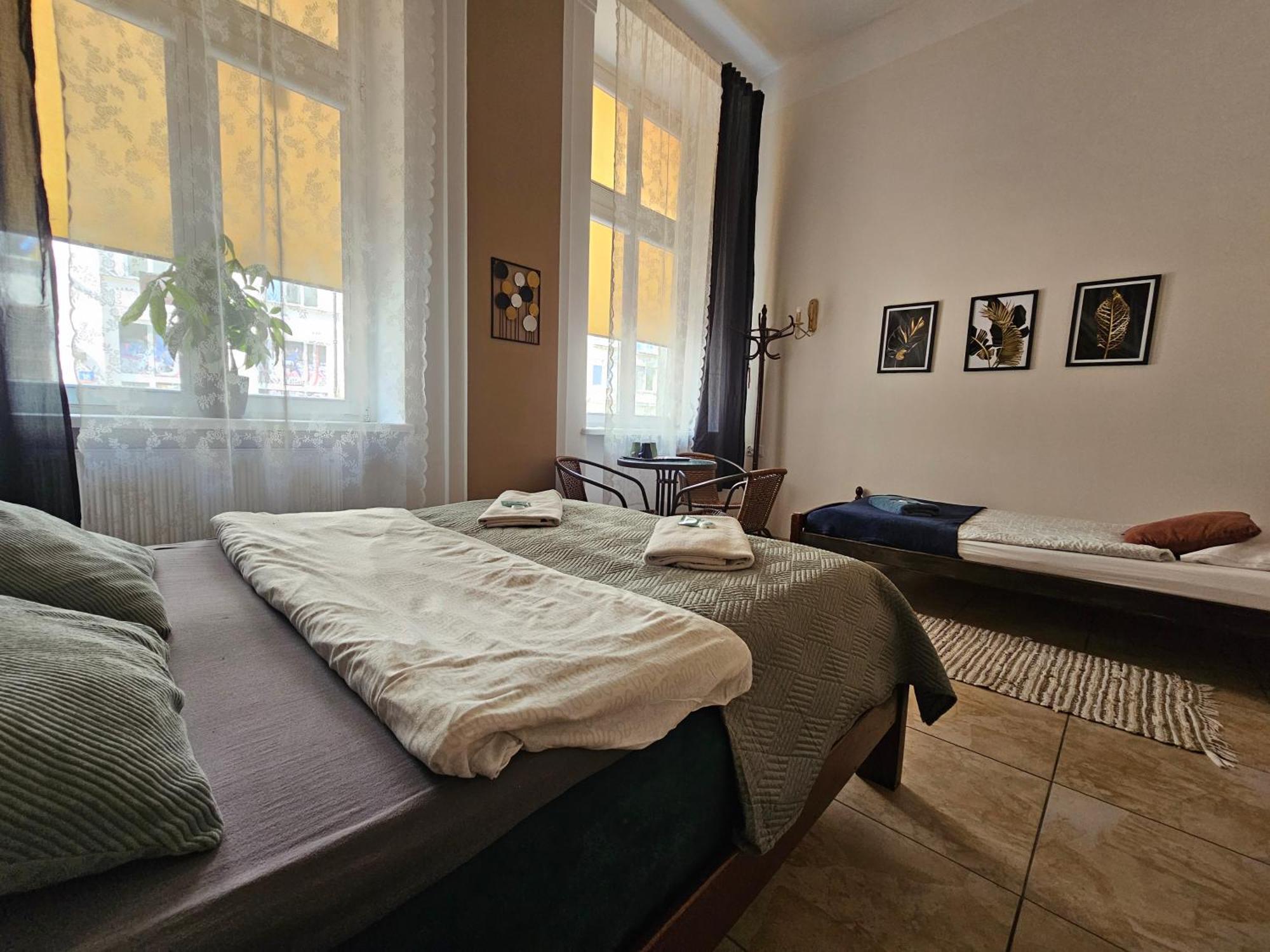 Deja Vu Hostel Warsaw Ngoại thất bức ảnh