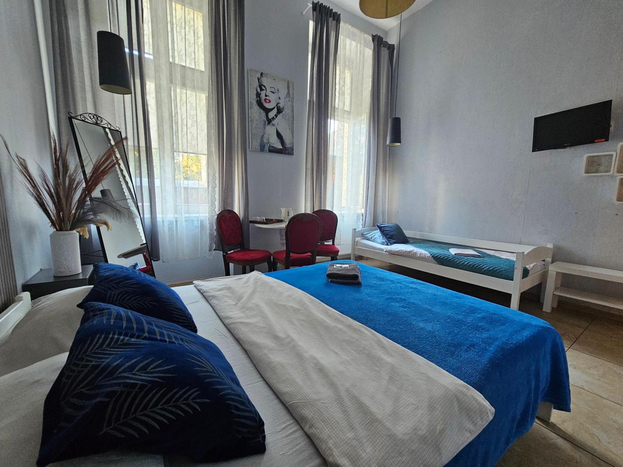 Deja Vu Hostel Warsaw Ngoại thất bức ảnh